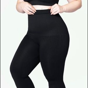 Empetua High Waisted “Shaping” Leggings - Size 2XL